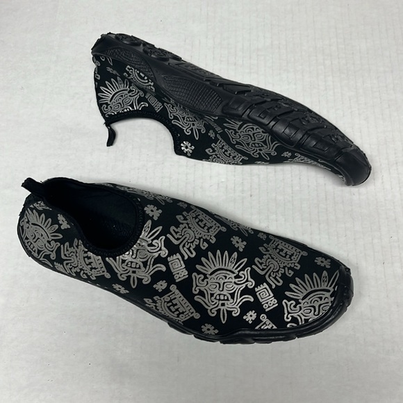 Men’s Aztec Print Black Water Shoes Slip-On Aqua 10 | adventure gear travel - Picture 4 of 13